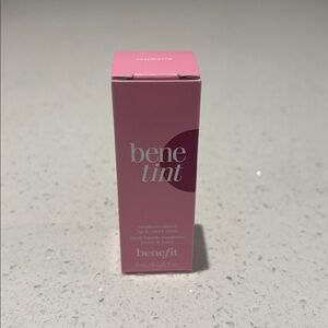 Benefit Benetint lip and Cheek Stain